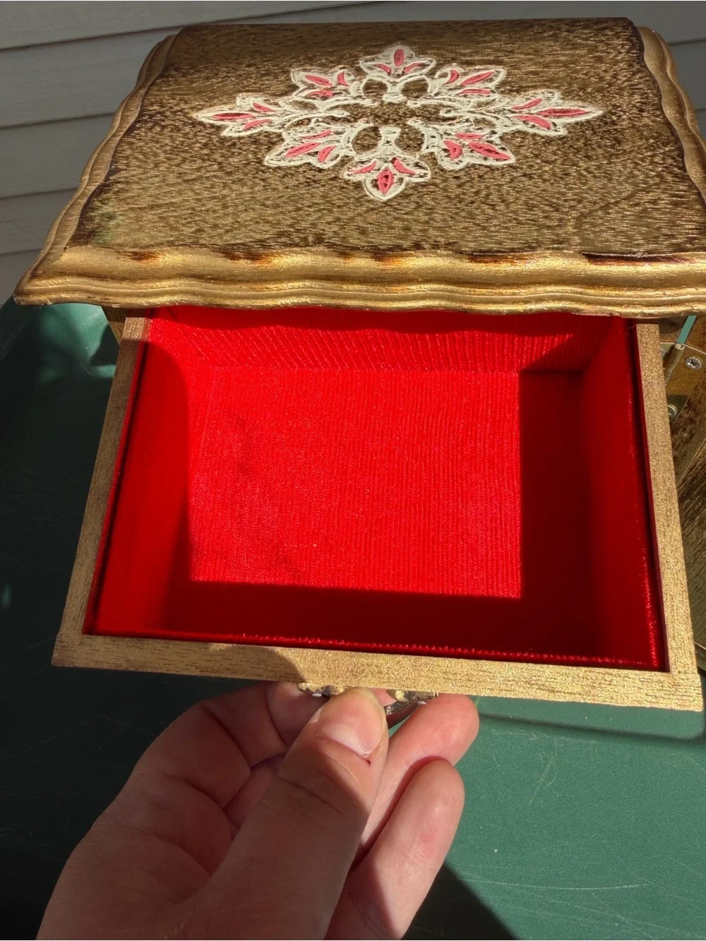 Vintage Decorative Jewelry Music Box